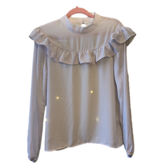 Simons Tops - Dainty Ruffle Collar Top